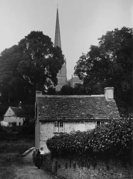 Framed Print : Tetbury, August 1924 Framed Print : Tetbury, August 1924