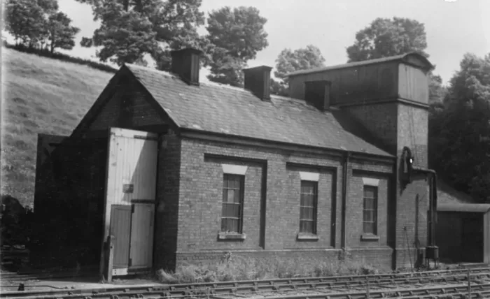 Framed Print : Tetbury Engine Shed, Gloucestershire, c. 1940s