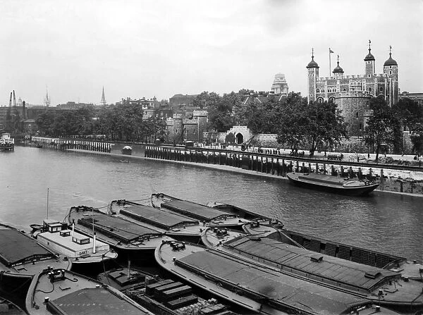 The Tower of London and Tower Wharf, June 1929
