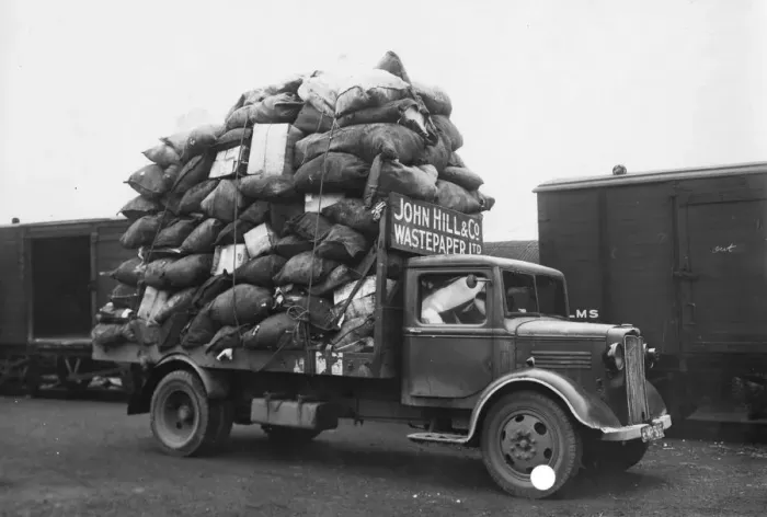 Framed Print : Van loaded with waste paper from the General Stores at Swindon Works, 1941 Framed Print : Van loaded with waste paper from the General Stores at Swindon Works, 1941