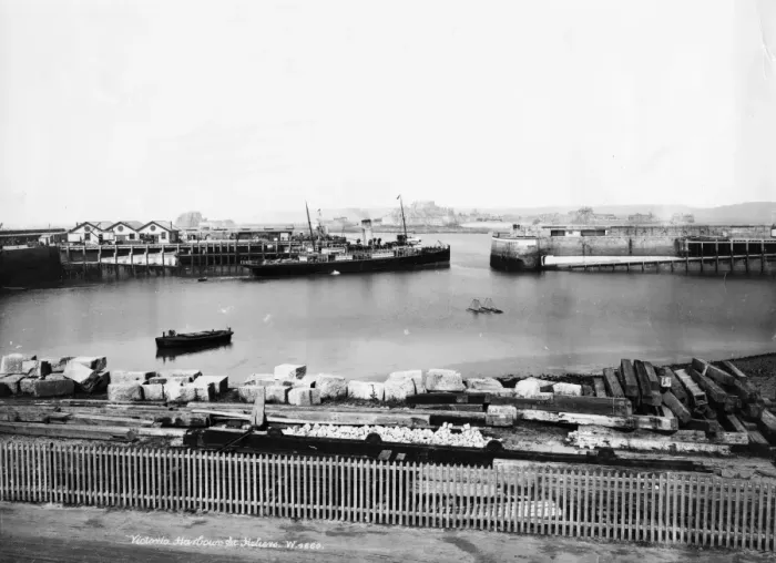 Framed Print : Victoria Harbour, St Helier, Jersey, c. 1910 Framed Print : Victoria Harbour, St Helier, Jersey, c. 1910