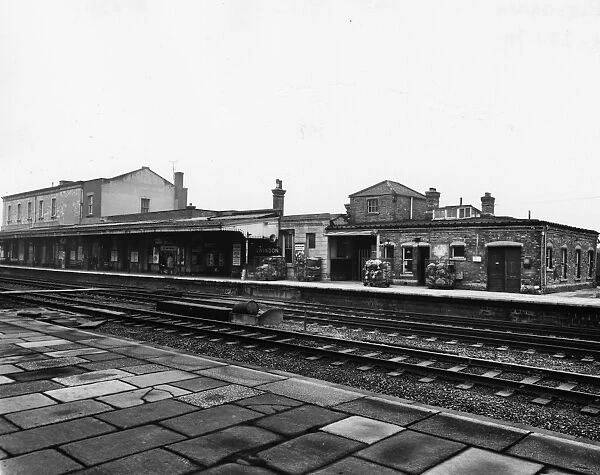 View of Platform 3, 28th January 1970