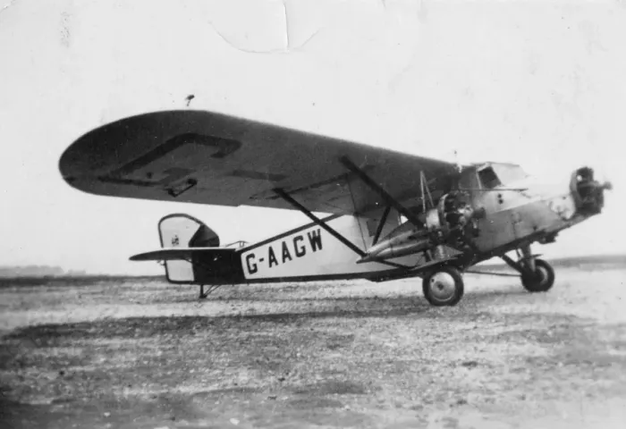 Framed Print : Westland Wessex plane - G-aGW, c1933 Framed Print : Westland Wessex plane - G-aGW, c1933