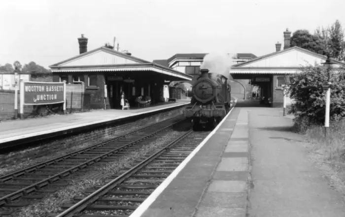 Framed Print : Wootton Bassett Junction Station, c. 1960