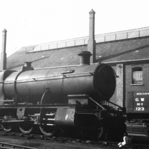 Standard Gauge Photographic Print Collection: 2800 Class