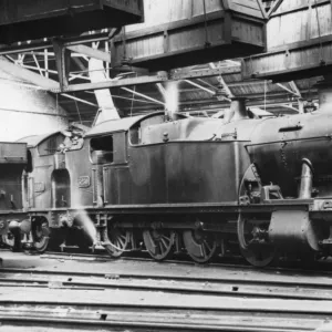 2-8-0 tank locomotive no. 5230