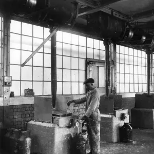 No 24 Shop, Paint Stores, 1938