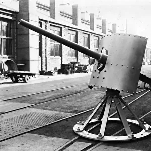 Anti-Aircraft Gun, Swindon Works, 1940s