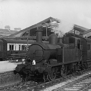 Autotrain departing from Weymouth Station, Dorset, 1947