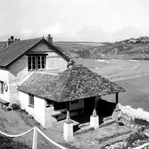 Bigbury-on-Sea from Burgh Island, Devon, September 1935