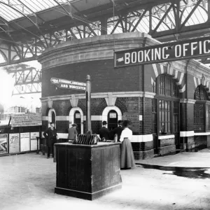 Birmingham Snow Hill Booking Office, 1912