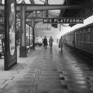 Birmingham Stations Poster Print Collection: Birmingham Snow Hill