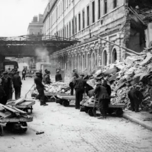 Bomb damage to Paddington Station in 1941