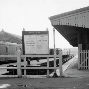 Wiltshire Stations Canvas Print Collection: Calne Station