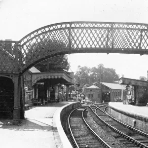 Chipping Norton Station and footbridge, c. 1920s