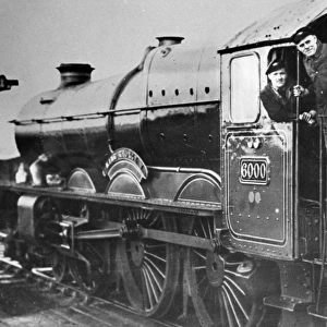 Driver and Fireman on King George Vs footplate, 1950