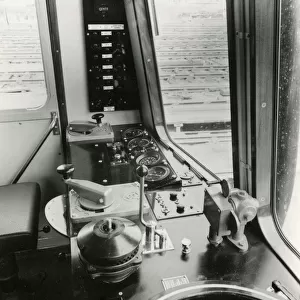 The drivers cab of Class 122 Diesel Car W55000 in 1958
