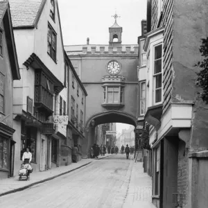 Fore Street, Totnes, Devon, c1910