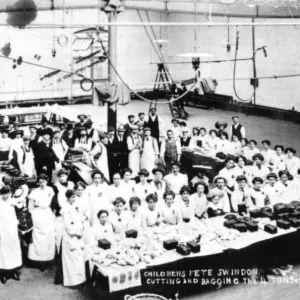 GWR Childrens Fete - Cake cutting team, c1900