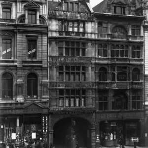 GWR Offices and Gamages Department Store, London, c. 1900