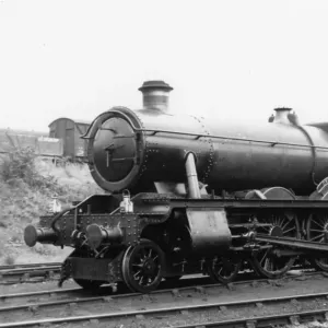 Hall Class locomotive No. 6984, Owsden Hall Hall Class locomotive No. 6984, Owsden Hall