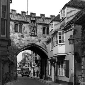 High Street Gate, Salisbury, Wiltshire, May 1947 High Street Gate, Salisbury, Wiltshire, May 1947