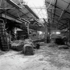 Internal view of the Provender Store, Didcot, April 1906