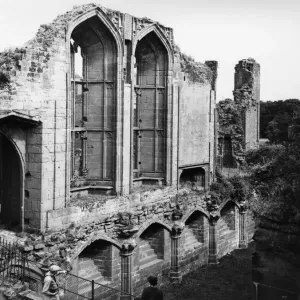 Kenilworth Castle, Banquet Hall, July 1935 Kenilworth Castle, Banquet Hall, July 1935