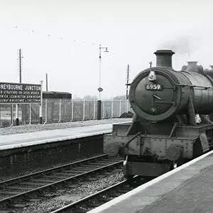 Loco No 6959 Peatling Hall, at Honeybourne Junction