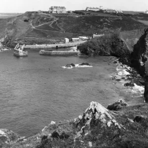 Mullion Cove, Cornwall, c. 1920s