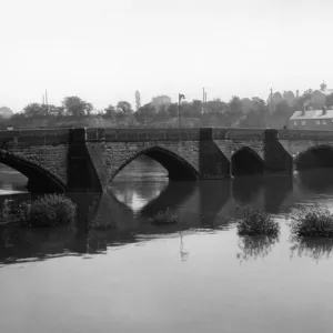 Old Dee Bridge, Chester, Cheshire, August 1927 Old Dee Bridge, Chester, Cheshire, August 1927