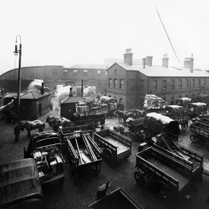 GWR Road Vehicles Framed Print Collection: Horse Drawn Vehicles