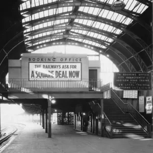 Paddington Station Booking Office, 1938 Paddington Station Booking Office, 1938
