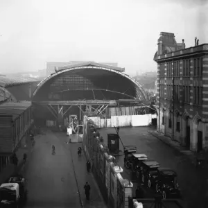 Paddington Station, London, c. 1916 Paddington Station, London, c. 1916
