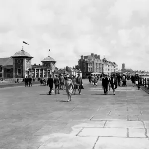 Penzance Promenade, 1930s