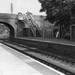 Purton Station, steps to road bridge