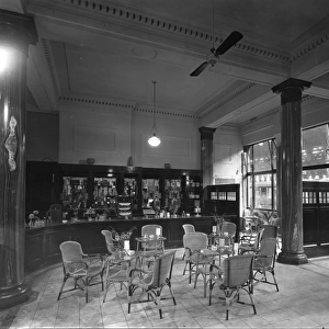 Refreshment Rooms, Paddington Station, c. 1923
