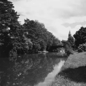 River Leam, Leamington Spa, June 1937 River Leam, Leamington Spa, June 1937