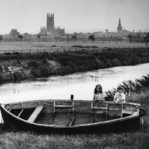 The River Severn, c. 1930s The River Severn, c. 1930s