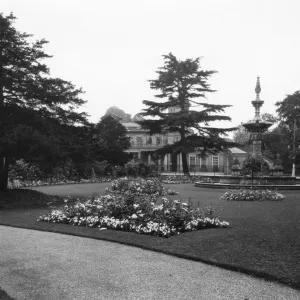 Royal Pump Room & Jephson Gardens, Leamington Spa, July 1927 Royal Pump Room & Jephson Gardens, Leamington Spa, July 1927