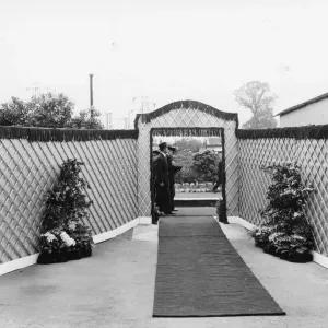 Royal Tour of Worcestershire & Herefordshire - Henwick Station Decorations, April 1957