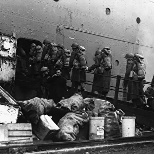 US soldiers embarking a ship in a GWR South Wales Dock, 1942