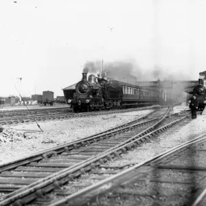 Swindon Junction Station, c. 1890s Swindon Junction Station, c. 1890s