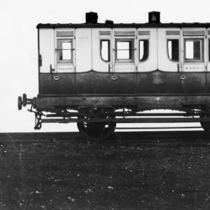 Tri-Composite broad gauge 4-wheeler carriage, built 1851