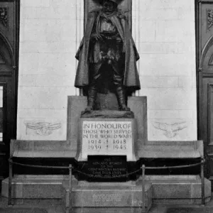 War memorial at Paddington Station in 1949 War memorial at Paddington Station in 1949
