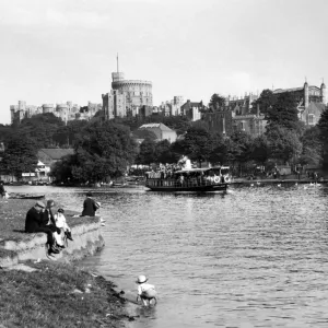 GWR Scenic Views Photographic Print Collection: Berkshire