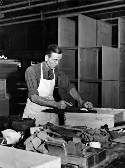 Workers at Swindon Works Collection: 12a Carpenters Shop, 1960