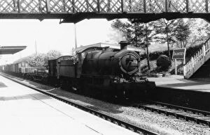 Nameboard Gallery: 43XX Class locomotive, no. 6350, passing through Dauntsey Station, 22nd May 1956