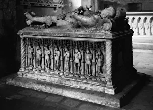 Reading Gallery: Aldermaston Parish Church (interior), June 1928