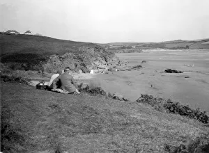 Holidaymakers Collection: Bigbury & Bantham Sands, Devon, August 1928